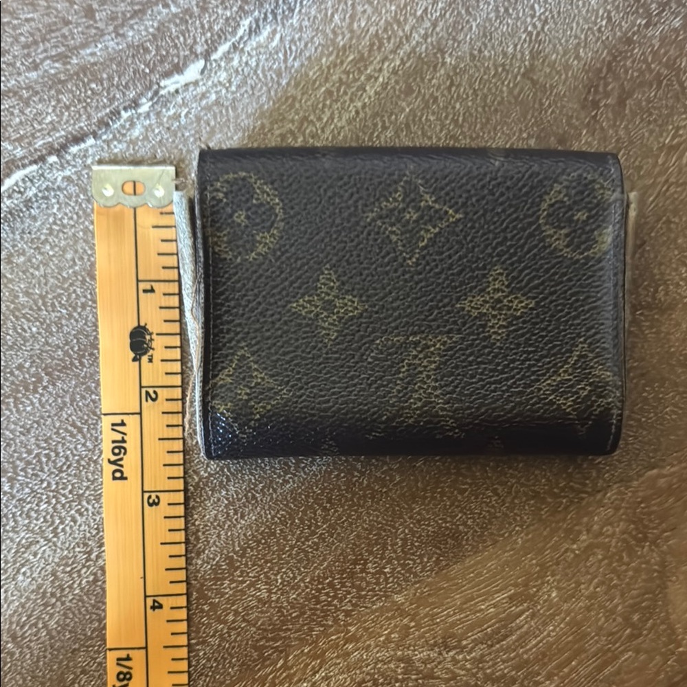 Louis Vuitton Monogram Porte Monnaie Plat Coin Wallet - Picture 6 of 11